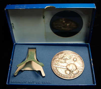 Arkansas American Revolution 1776-1976 Bicentennial 4.3 oz Medal