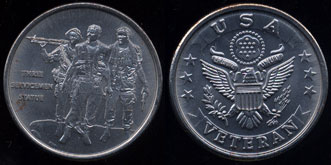 USA Veterans Three Servicemen Statue Medal