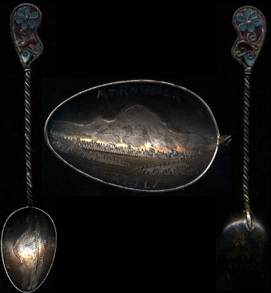 Mt Rainier Seattle Sterling Silver Spoon 4 1/4" Long & Weighs 6.4 Grams *Damaged* Sterling Souvenir Spoon