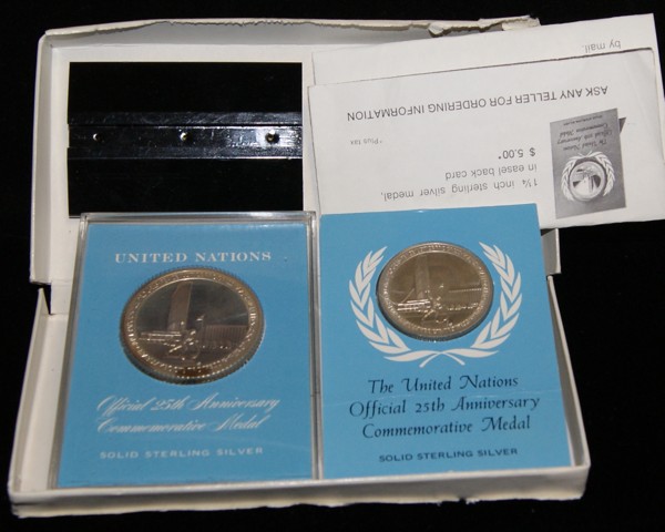 1970 The Official United Nations 25th Anniversary Commemorative Medal Set