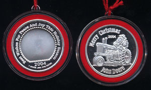Merry Christmas w/Santa on a John Deere 2004 silver round