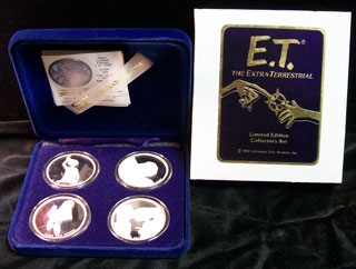 E.T. The Extra-Terrestrial One Ounce Slver Round Set